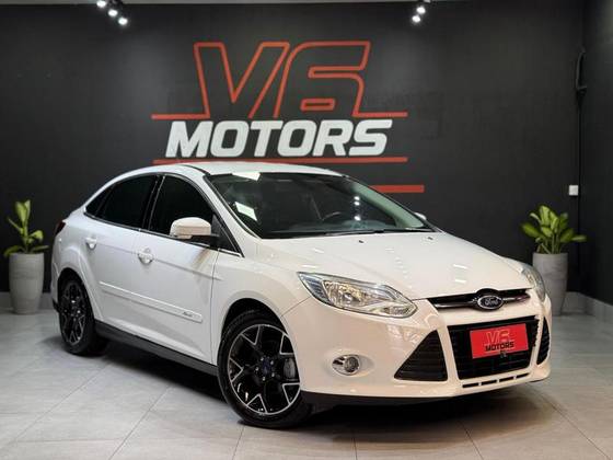 FORD FOCUS 2.0 TITANIUM 16V FLEX 4P POWERSHIFT