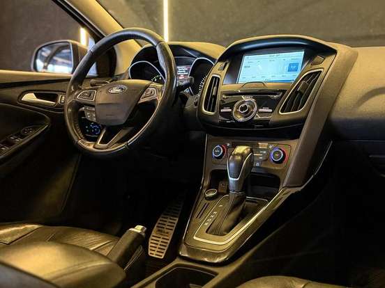 FORD-FOCUS-2.0 TITANIUM 16V FLEX 4P POWERSHIFT FORD-FOCUS-2016