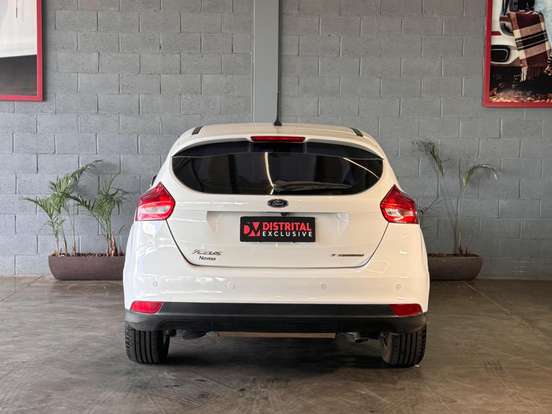 FORD-FOCUS-2.0 TITANIUM 16V FLEX 4P POWERSHIFT FORD-FOCUS-2017