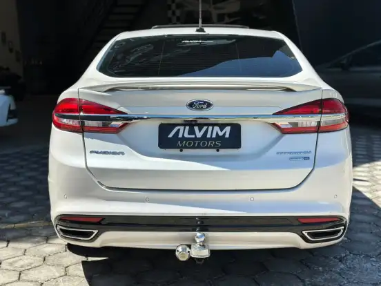 FORD-FUSION-2016