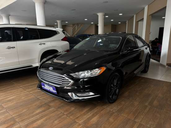 FORD-FUSION-2017