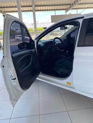 FORD-KA-2014
