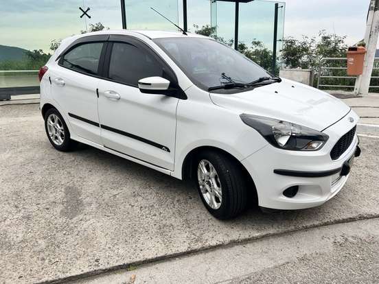 FORD-KA-2017
