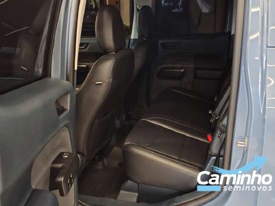 FORD-MAVERICK-2.0 ECOBOOST GASOLINA BLACK AUTOMÁTICO FORD-MAVERICK-2025