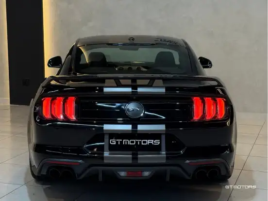 FORD-MUSTANG-2019