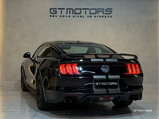 FORD-MUSTANG-2019