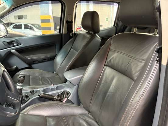 FORD-RANGER-2014