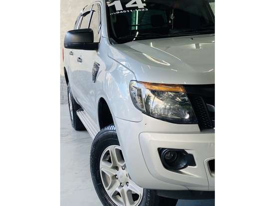 FORD-RANGER-2.5 XLS 4X2 CD 16V FLEX 4P MANUAL FORD-RANGER-2013