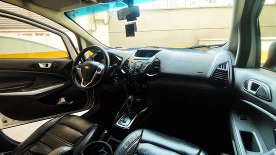 FORD-ECOSPORT-2015