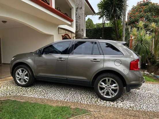 FORD-EDGE-2014