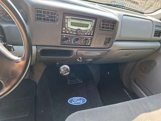 FORD-F-250-3.9 XLT 4X2 CS DIESEL 2P MANUAL FORD-F-250-2009