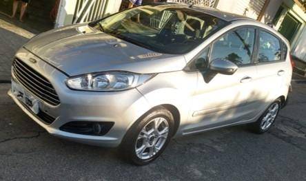 FORD FIESTA 1.6 SE HATCH 16V FLEX 4P POWERSHIFT