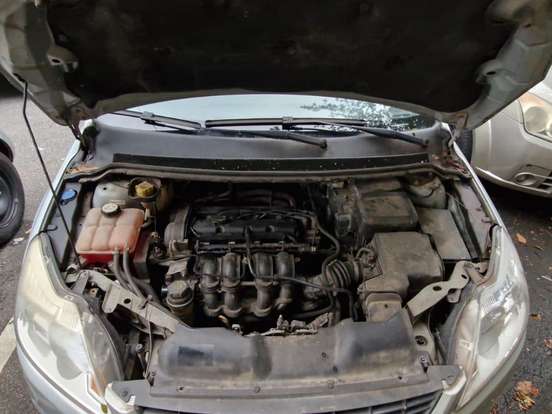 FORD-FOCUS-1.6 GL 16V FLEX 4P MANUAL FORD-FOCUS-2011
