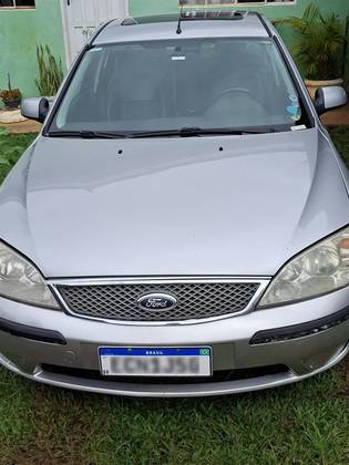 FORD MONDEO 2.0 GHIA 16V GASOLINA 4P AUTOMÁTICO
