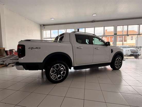 FORD-RANGER-3.0 V6 TURBO DIESEL CD LIMITED 4X4 AUTOMÁTICO FORD-RANGER-2025