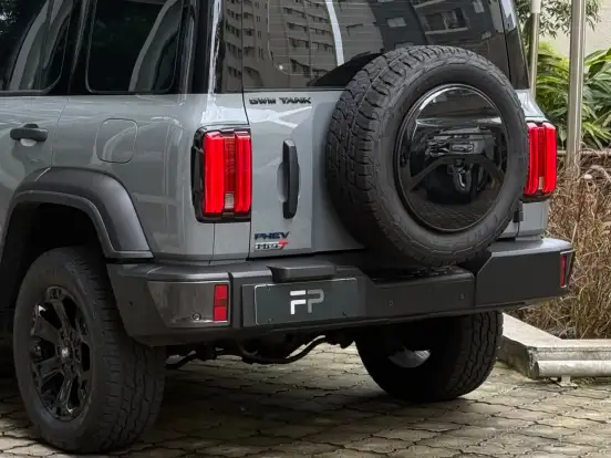 GWM-TANK 300-2.0 HI4-T PHEV 4X4 9HAT GWM-TANK 300-2025