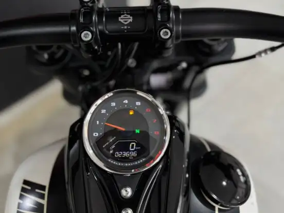 HARLEY-DAVIDSON-DYNA FAT BOB HARLEY-DAVIDSON-DYNA FAT BOB-2018