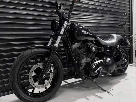 HARLEY-DAVIDSON-DYNA SUPER GLIDE HARLEY-DAVIDSON-DYNA SUPER GLIDE-2008