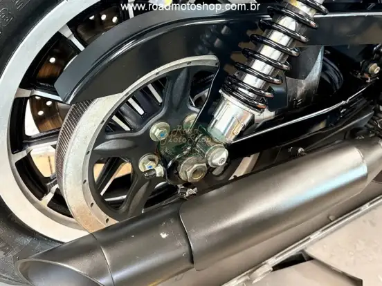 HARLEY-DAVIDSON-SPORTSTER XL 883 R HARLEY-DAVIDSON-SPORTSTER XL 883 R-2010