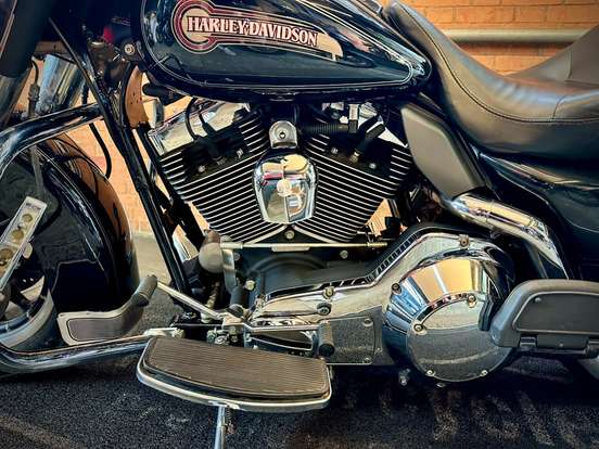 HARLEY-DAVIDSON-ELECTRA GLIDE CLASSIC-2006