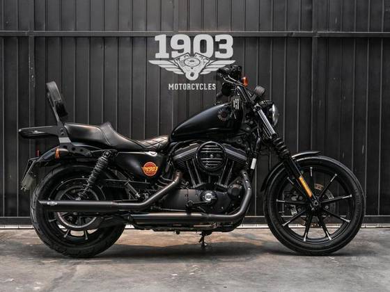 HARLEY-DAVIDSON SPORTSTER IRON 883 