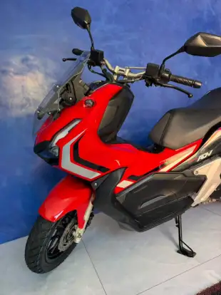 HONDA-ADV-2023