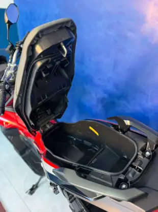 HONDA-ADV-2023