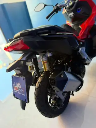HONDA-ADV-2023