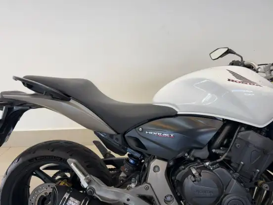 HONDA-CB 600F HORNET HONDA-CB 600F HORNET-2009