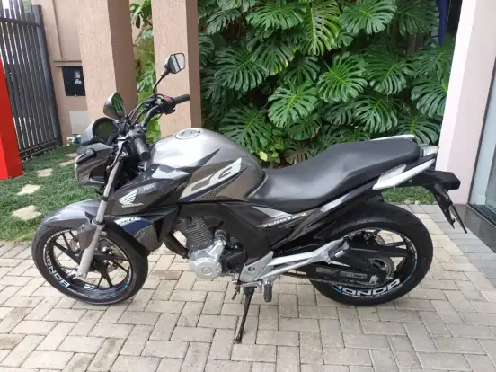 HONDA-CB TWISTER-2019