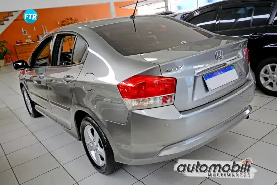 HONDA-CITY-1.5 LX 16V FLEX 4P AUTOMÁTICO HONDA-CITY-2010