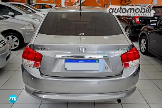 HONDA-CITY-2010