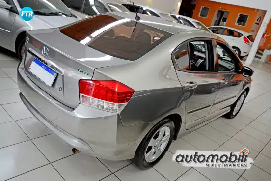 HONDA-CITY-2010