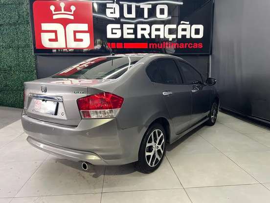 HONDA-CITY-2010