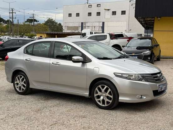 HONDA-CITY-2011