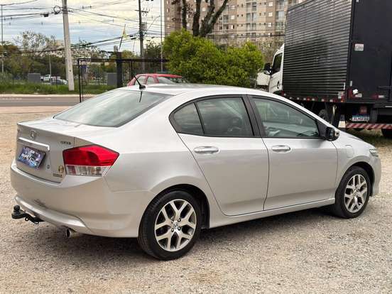 HONDA-CITY-2011