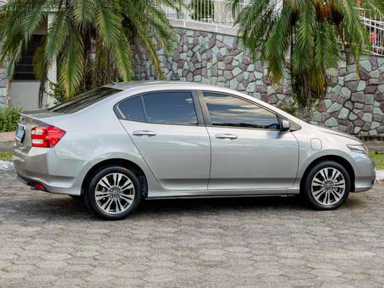 HONDA-CITY-1.5 LX 16V FLEX 4P AUTOMÁTICO HONDA-CITY-2013