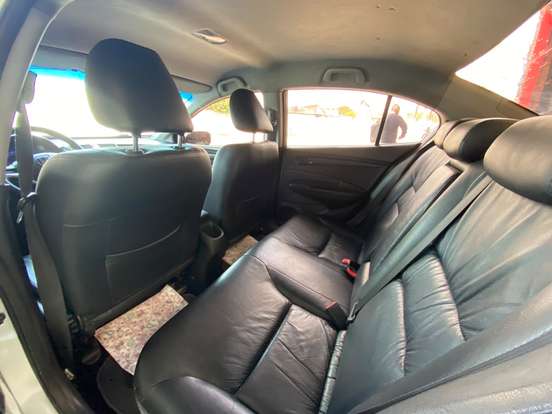 HONDA-CITY-1.5 LX 16V FLEX 4P AUTOMÁTICO HONDA-CITY-2012
