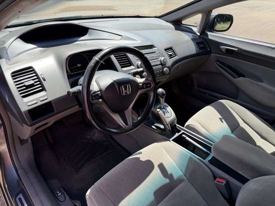 HONDA-CIVIC-2010