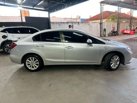 HONDA-CIVIC-1.8 LXS 16V FLEX 4P MANUAL HONDA-CIVIC-2013