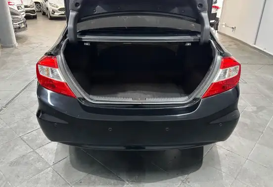 HONDA-CIVIC-2.0 LXR 16V FLEX 4P AUTOMÁTICO HONDA-CIVIC-2014