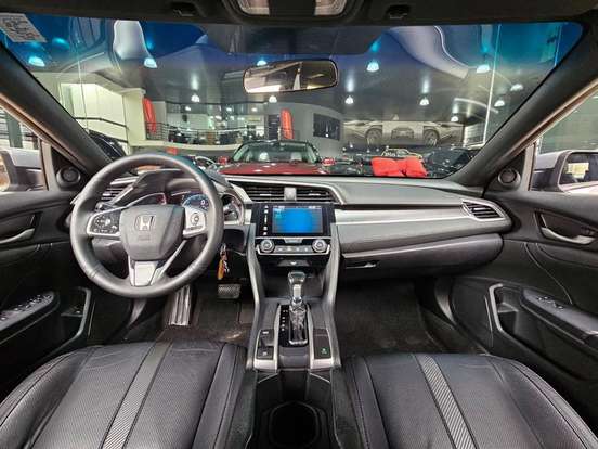 HONDA-CIVIC-2018