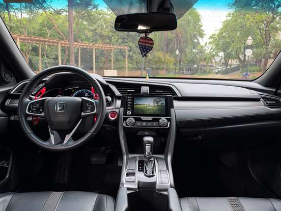 HONDA-CIVIC-2021