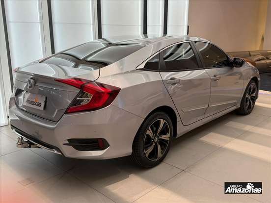 HONDA-CIVIC-2021