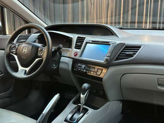 HONDA-CIVIC-2013