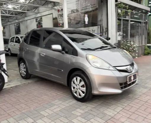 HONDA-FIT-2012
