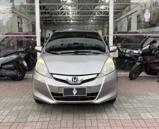 HONDA-FIT-2012