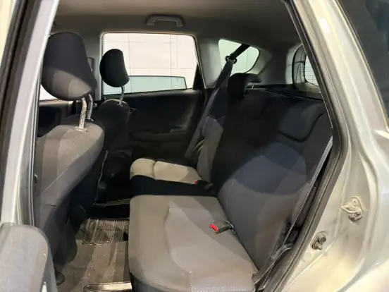 HONDA-FIT-2011