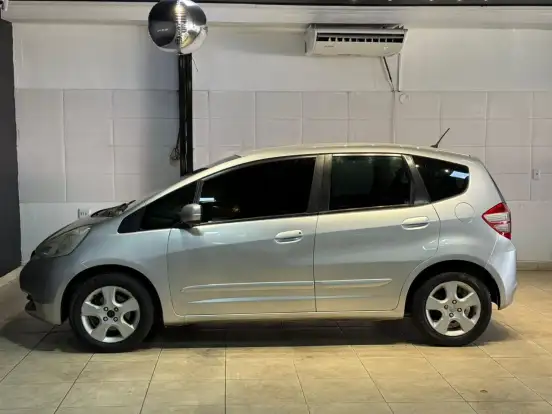 HONDA-FIT-2011
