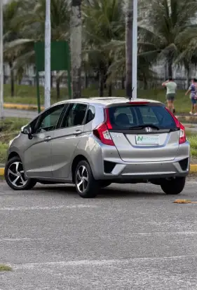 HONDA-FIT-2015